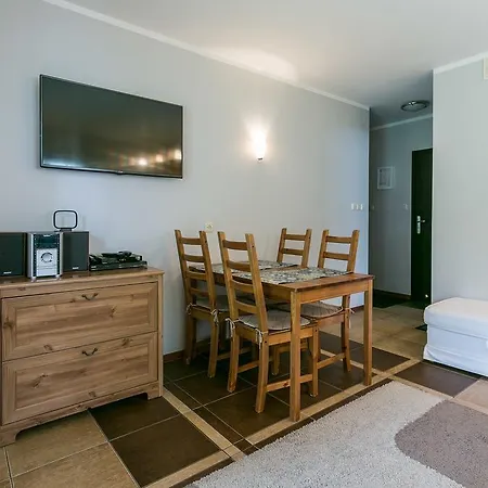 アパート Droga Na Bystre 4a